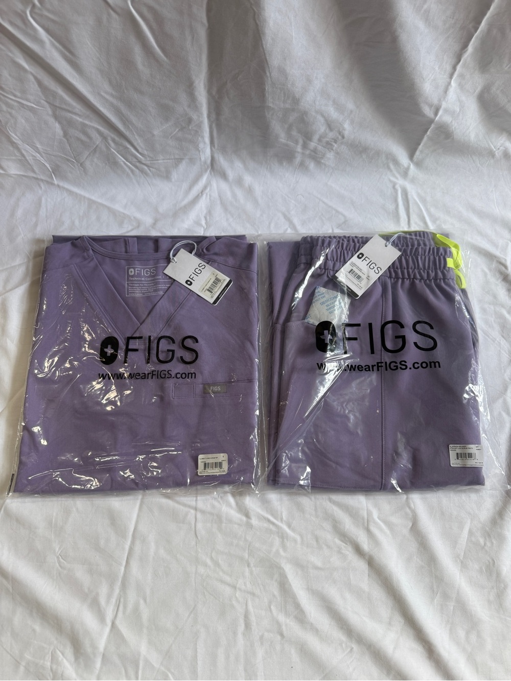 FIGS Mens Purple Haze Scrub Set